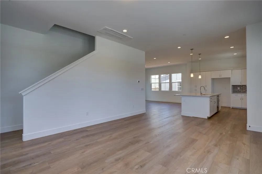 211 Kitty Hawk Court San Luis Obispo, CA 93401