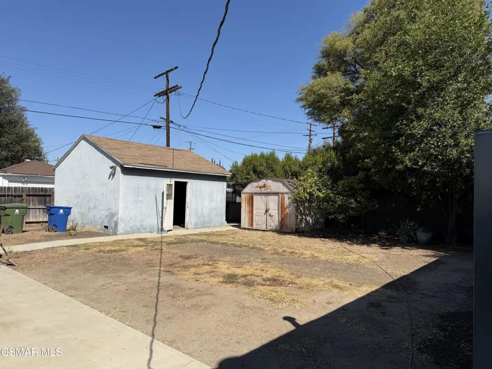 8847 Lindley Avenue Northridge, CA 91325
