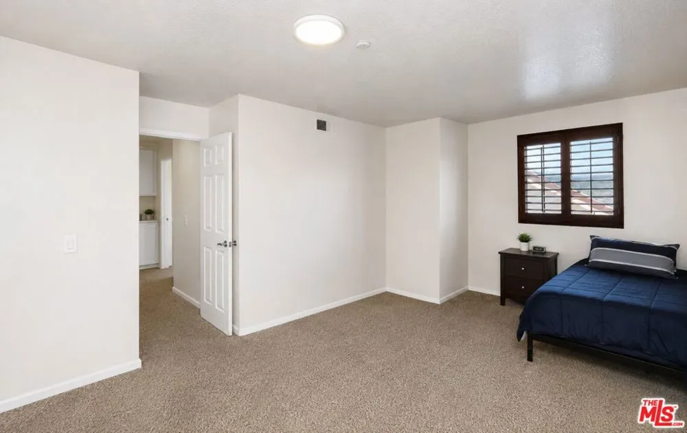 14930 Fernleaf Street Fontana, CA 92336
