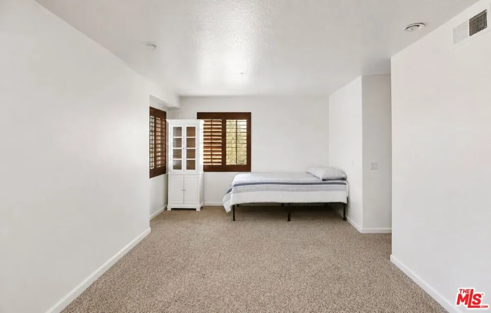 14930 Fernleaf Street Fontana, CA 92336