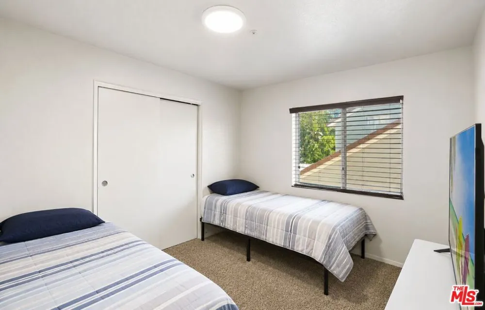 14930 Fernleaf Street Fontana, CA 92336