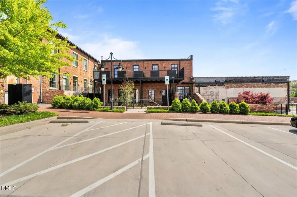 104 Birch Avenue #2a Siler City, NC 27344