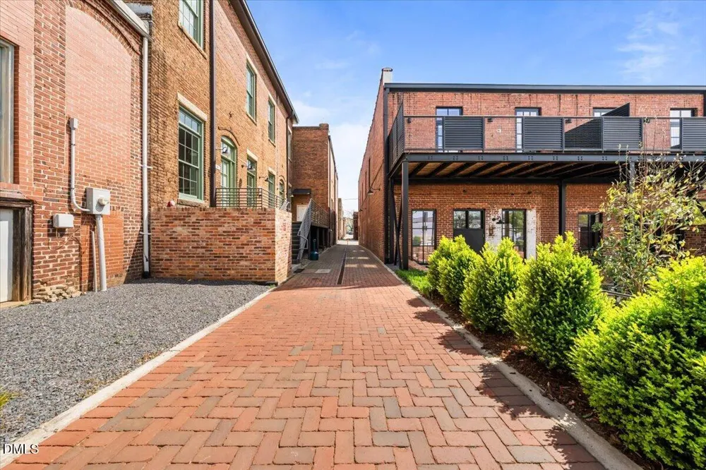 104 Birch Avenue #2a Siler City, NC 27344