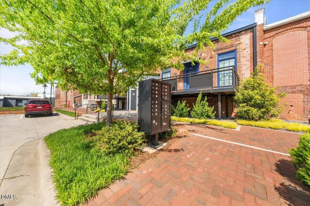 104 Birch Avenue #2a Siler City, NC 27344