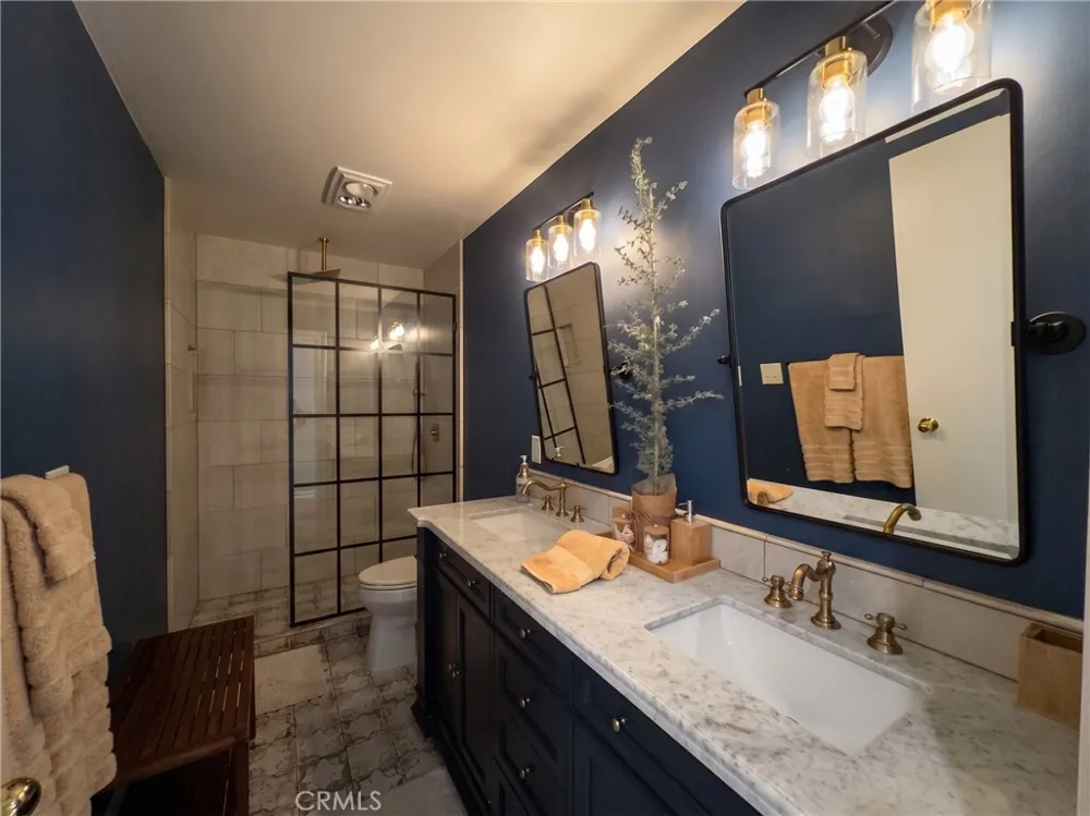 434 S Cumberland Lake Arrowhead, CA 92352