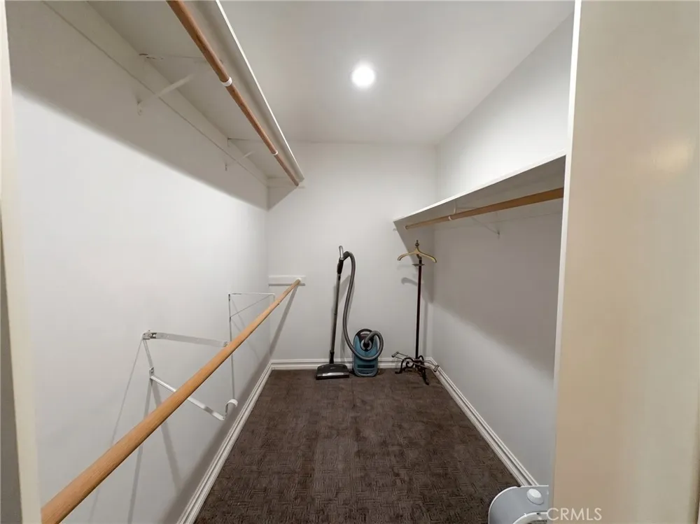 434 S Cumberland Lake Arrowhead, CA 92352