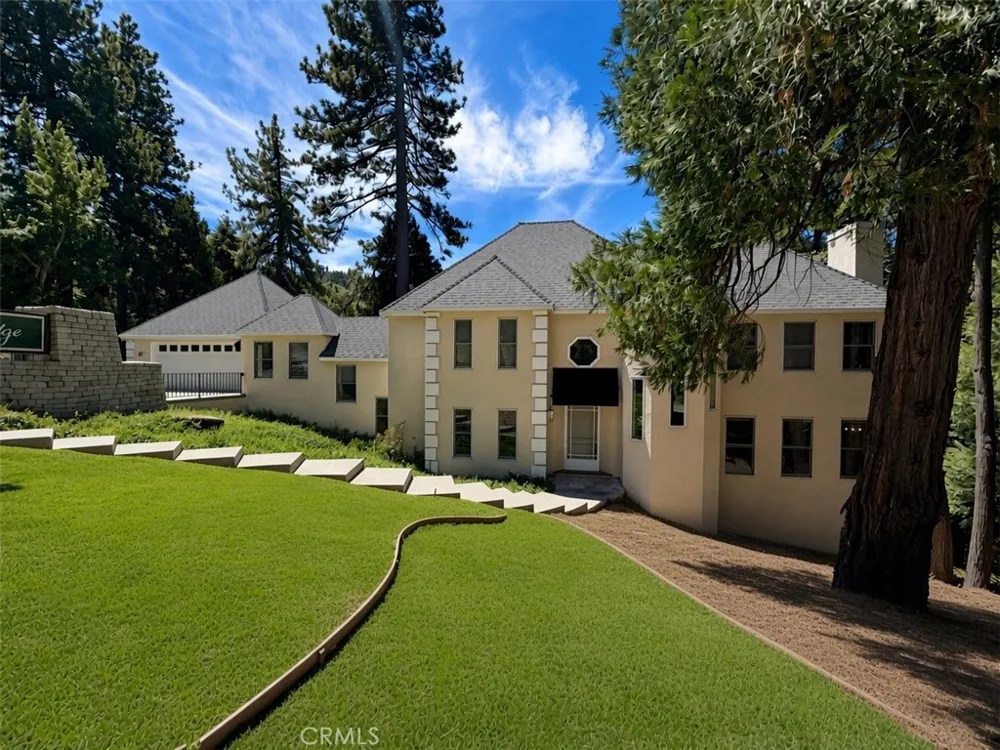 434 S Cumberland Lake Arrowhead, CA 92352