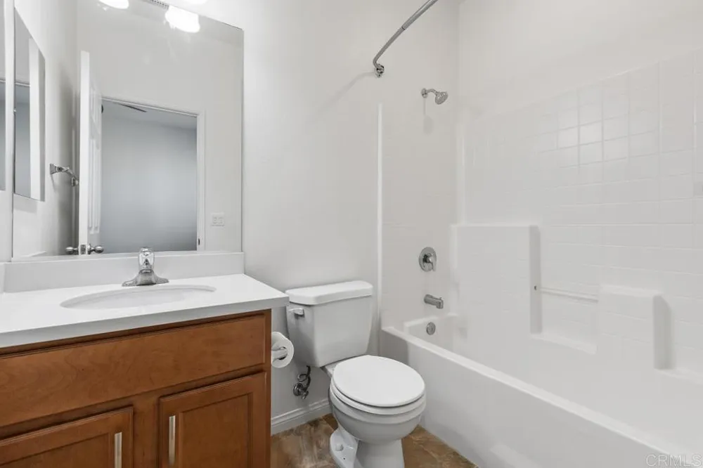 5084 Tranquil Way #101 Oceanside, CA 92057