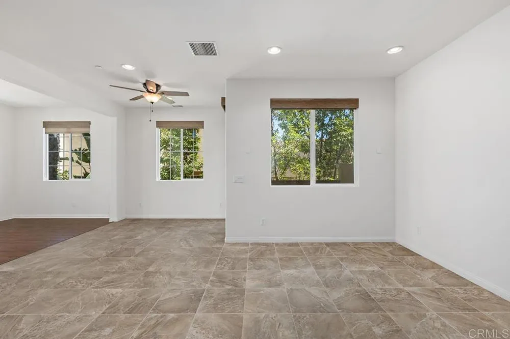 5084 Tranquil Way #101 Oceanside, CA 92057