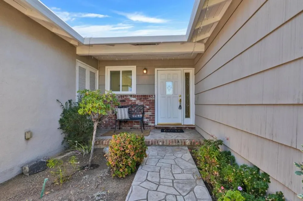 1394 Bobwhite Avenue Sunnyvale, CA 94087