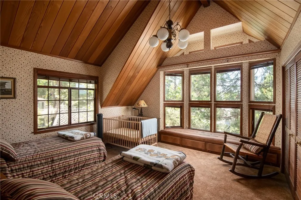 311 John Muir Lake Arrowhead, CA 92352