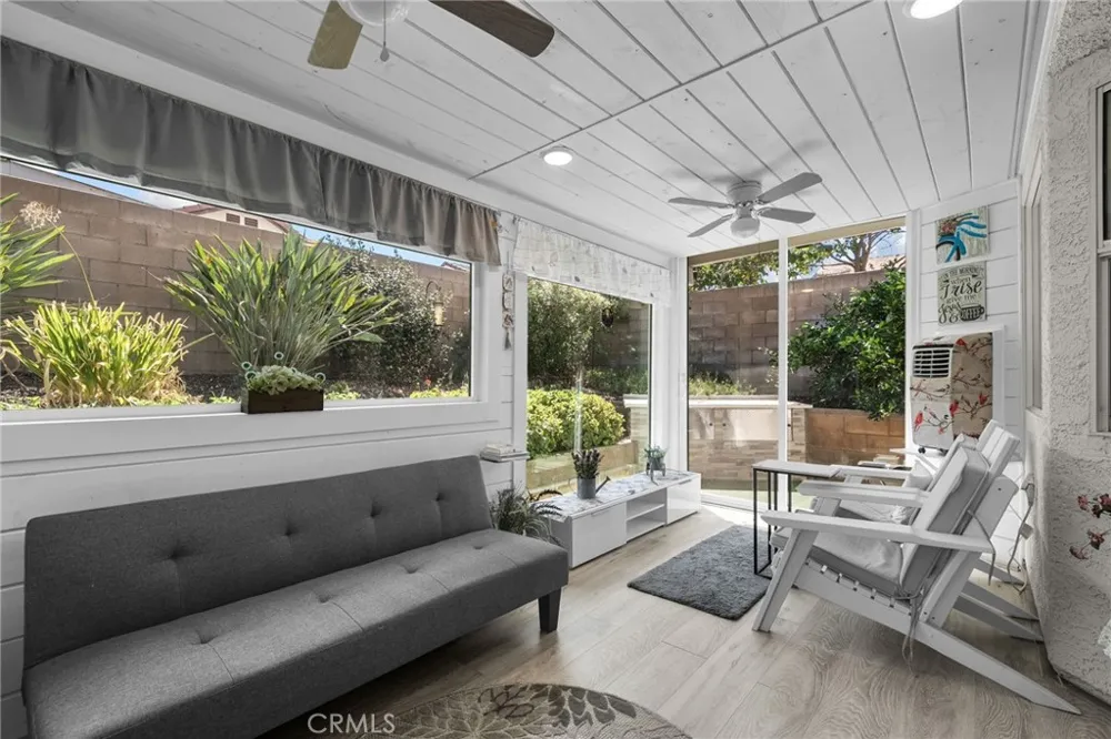 990 Windsong Hemet, CA 92545