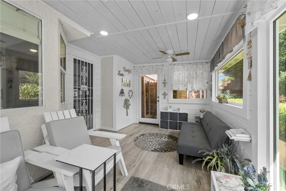990 Windsong Hemet, CA 92545