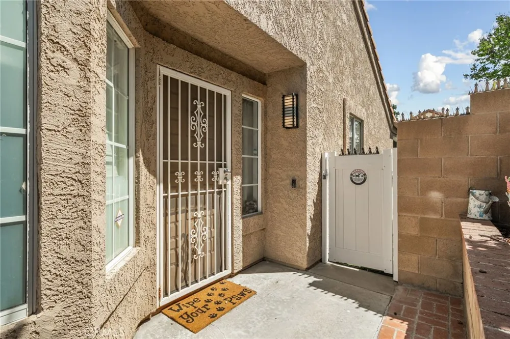 990 Windsong Hemet, CA 92545