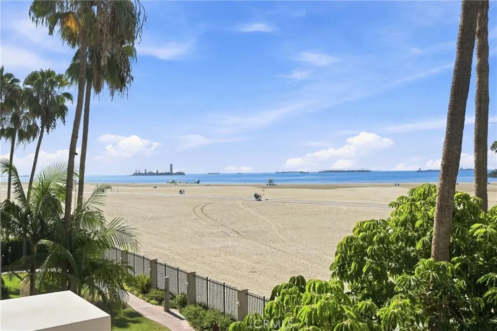800 E Ocean #905 Long Beach, CA 90802