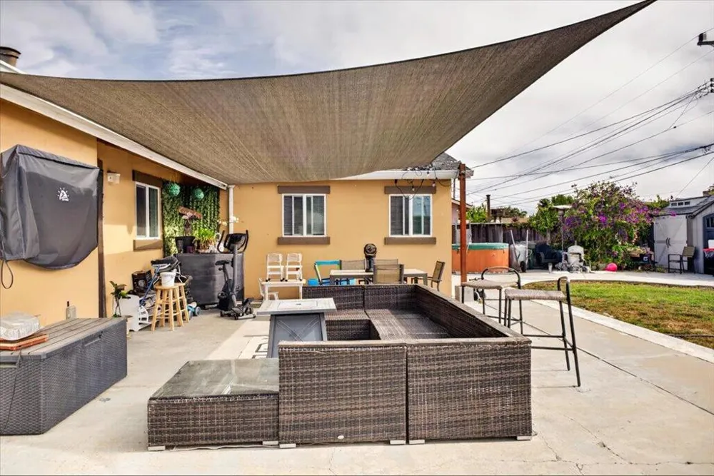 1832 Pescadero Drive Salinas, CA 93906