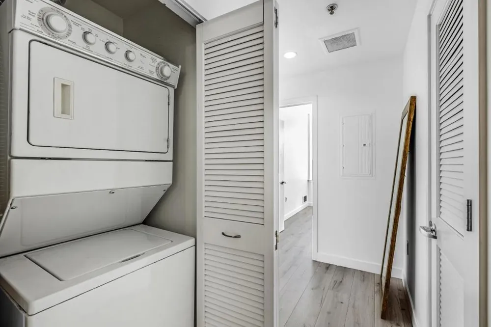 250 King Street #1210 San Francisco, CA 94107