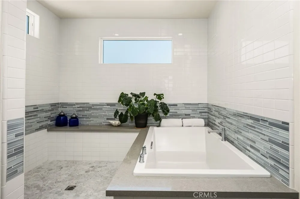 2101 Two Harbors Costa Mesa, CA 92627