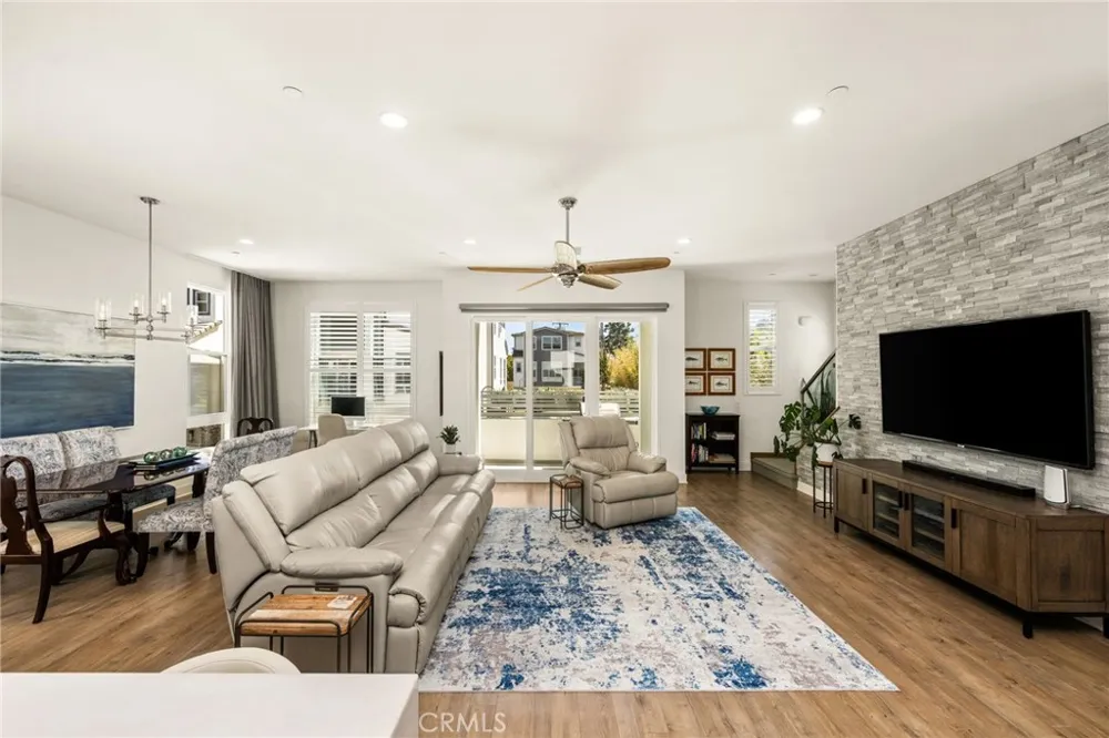 2101 Two Harbors Costa Mesa, CA 92627