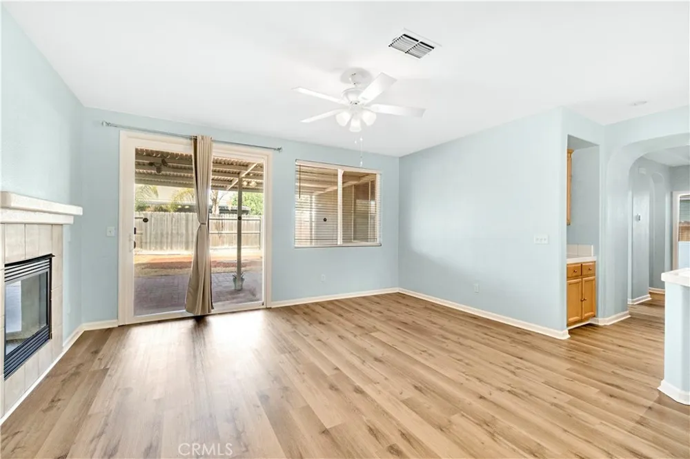 1049 Stanford Avenue Madera, CA 93637