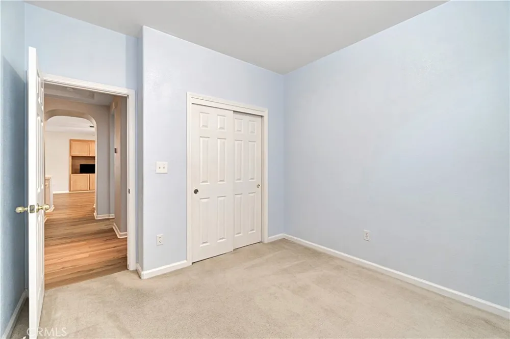 1049 Stanford Avenue Madera, CA 93637