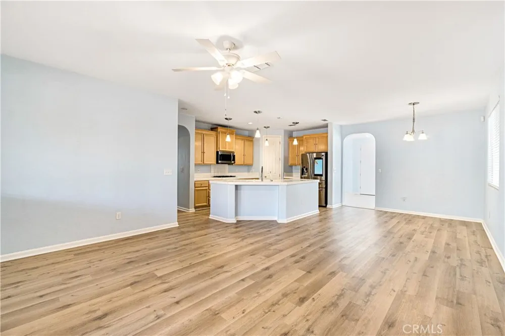 1049 Stanford Avenue Madera, CA 93637