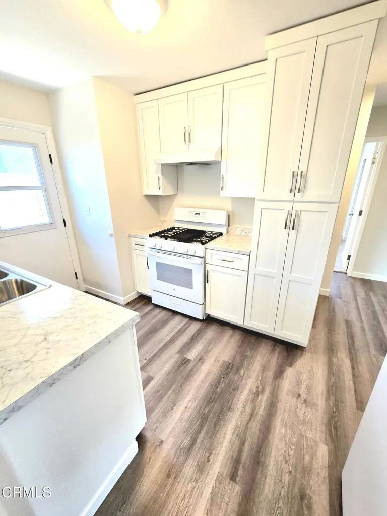2976 Sherwin Avenue Ventura, CA 93003