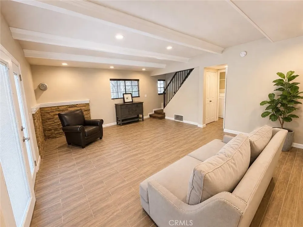 30975 Knob Hill Circle Running Springs, CA 92382