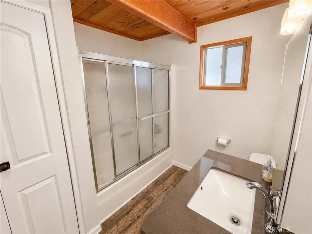 30975 Knob Hill Circle Running Springs, CA 92382