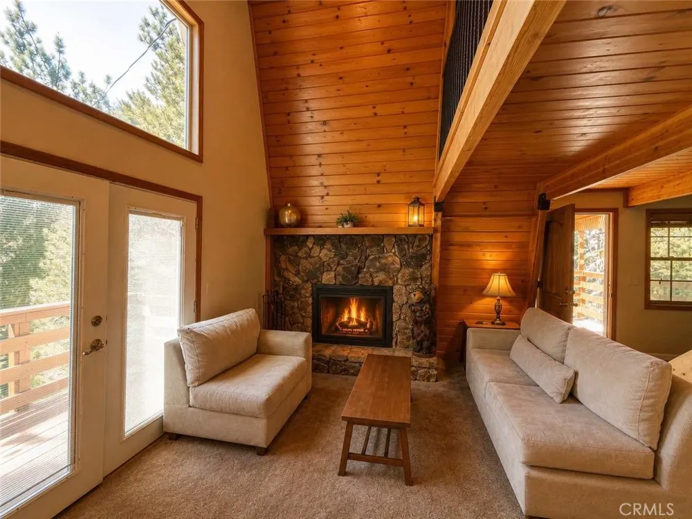 30975 Knob Hill Circle Running Springs, CA 92382