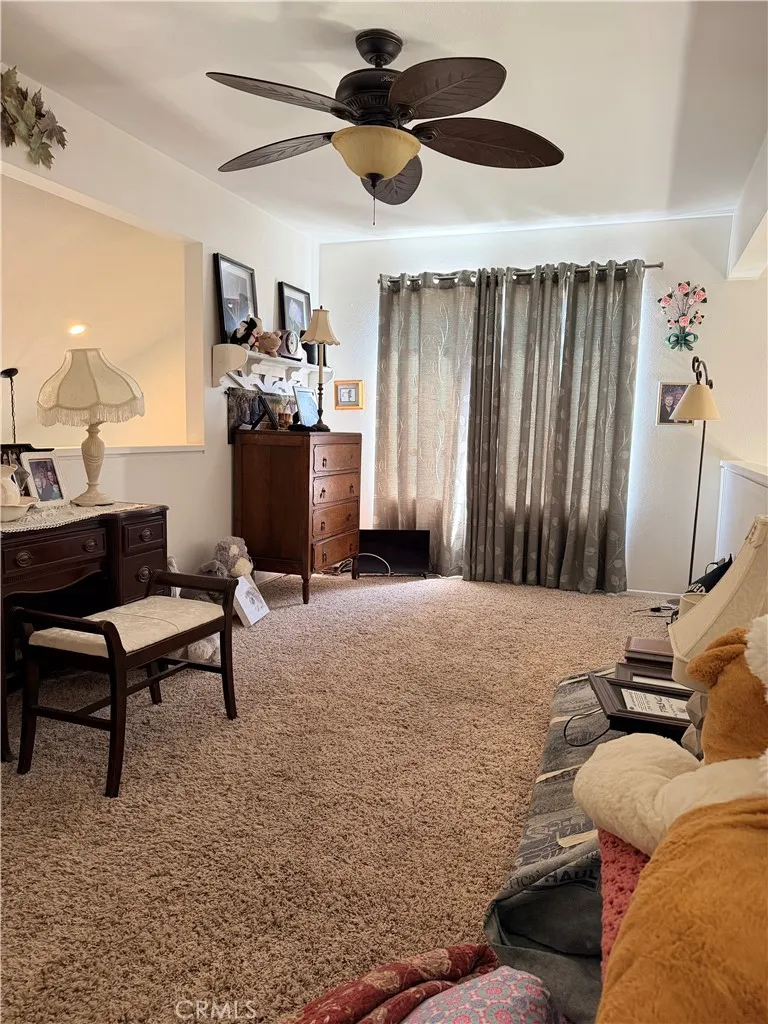 4893 W Kingsmill Banning, CA 92220