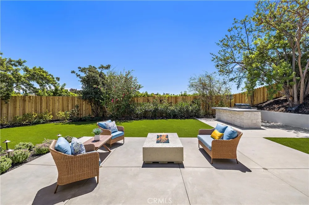 24142 AMURRO Mission Viejo, CA 92691