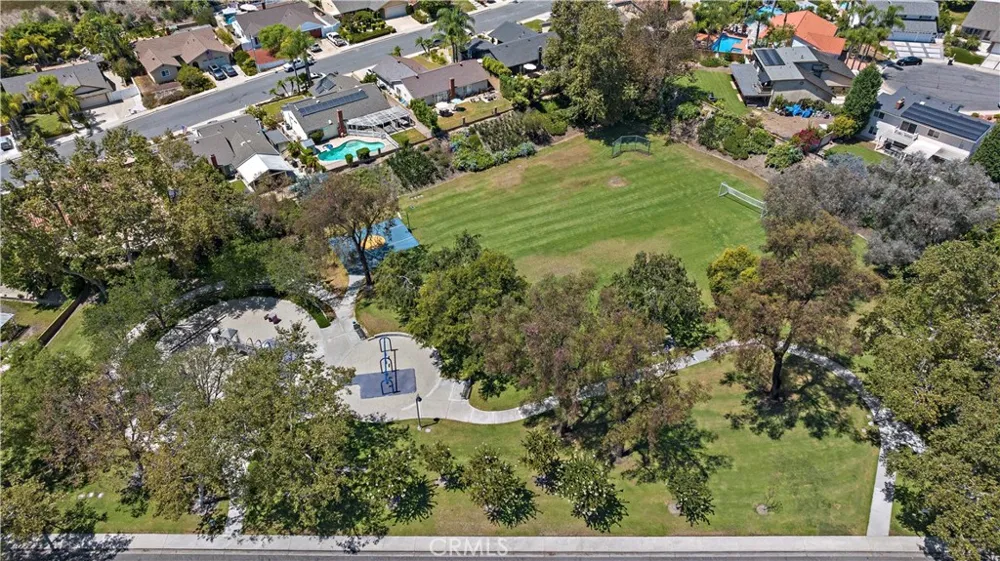 24142 AMURRO Mission Viejo, CA 92691