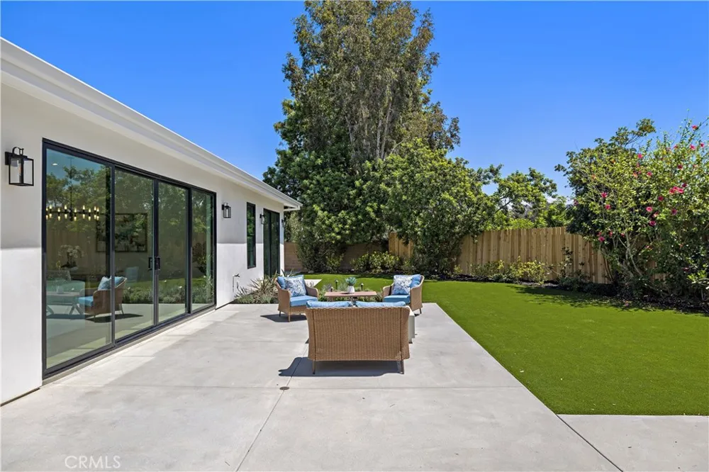 24142 AMURRO Mission Viejo, CA 92691