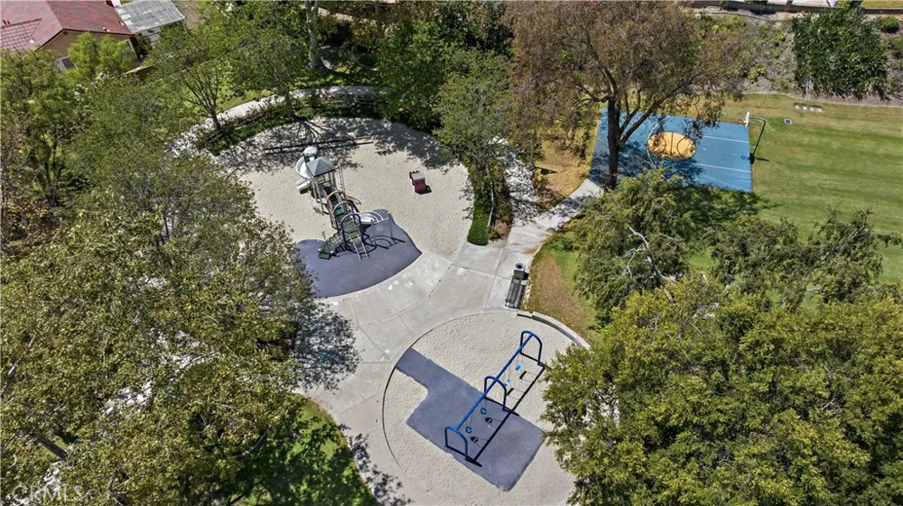 24142 AMURRO Mission Viejo, CA 92691