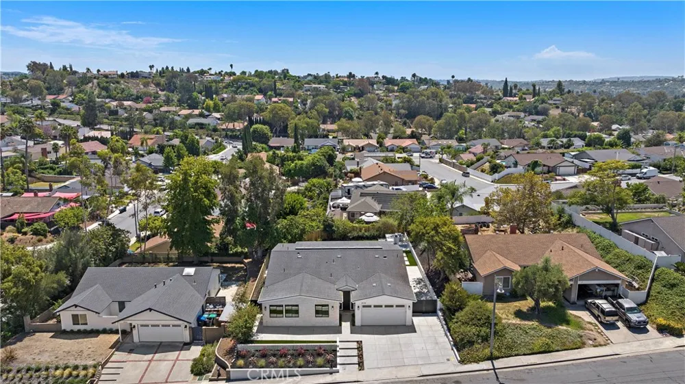 24142 AMURRO Mission Viejo, CA 92691