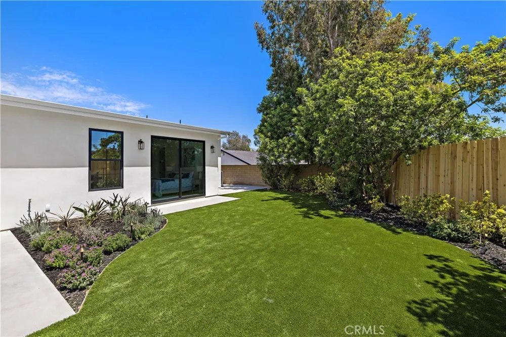 24142 AMURRO Mission Viejo, CA 92691