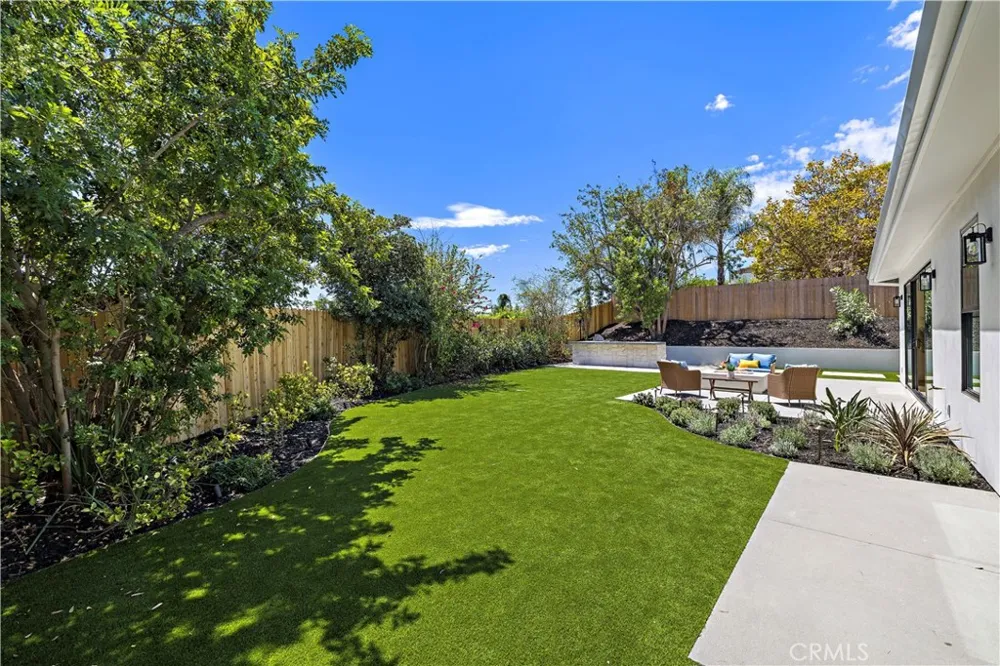 24142 AMURRO Mission Viejo, CA 92691