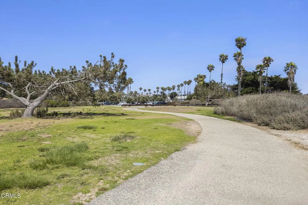 934 Sharon Lane Ventura, CA 93001
