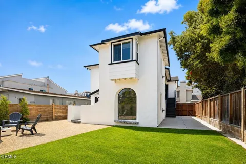 934 Sharon Lane