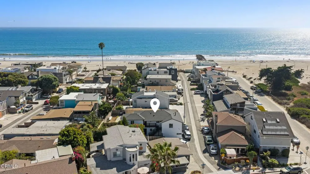 934 Sharon Lane Ventura, CA 93001