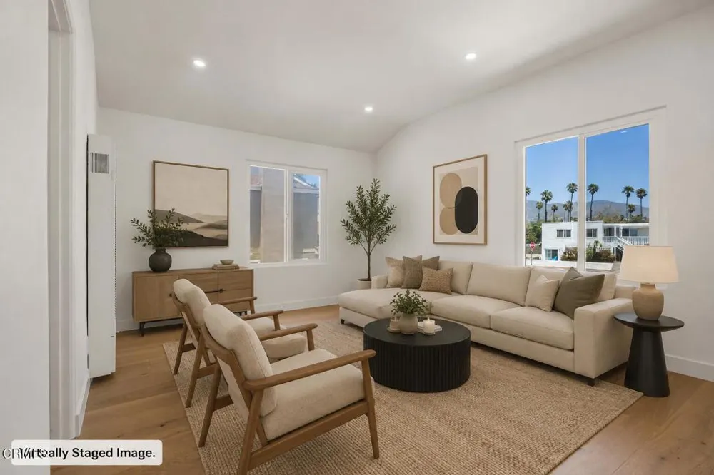 934 Sharon Lane Ventura, CA 93001