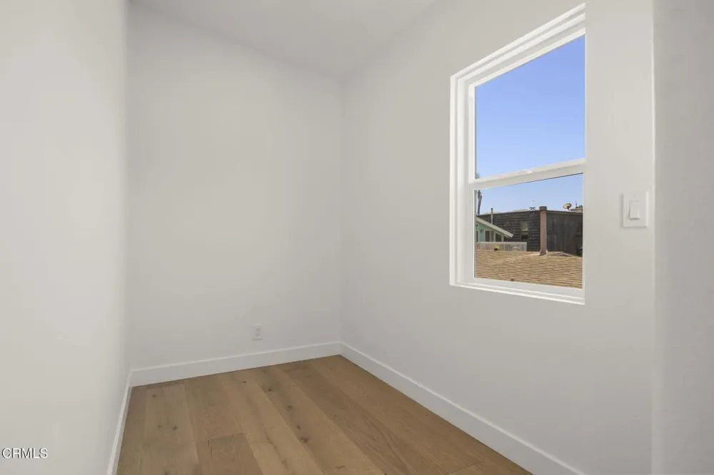 934 Sharon Lane Ventura, CA 93001