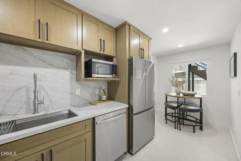 934 Sharon Lane Ventura, CA 93001