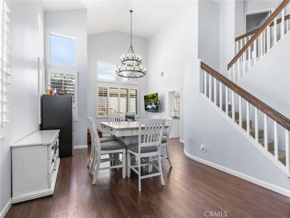 10285 Agate Avenue Mentone, CA 92359