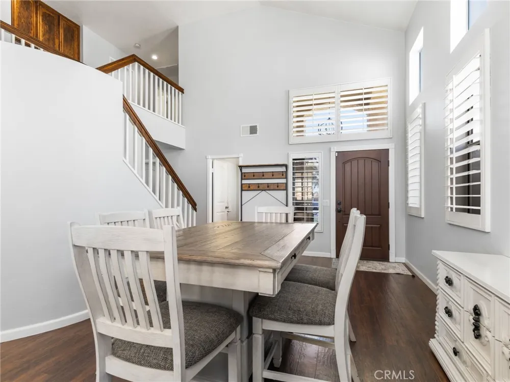 10285 Agate Avenue Mentone, CA 92359