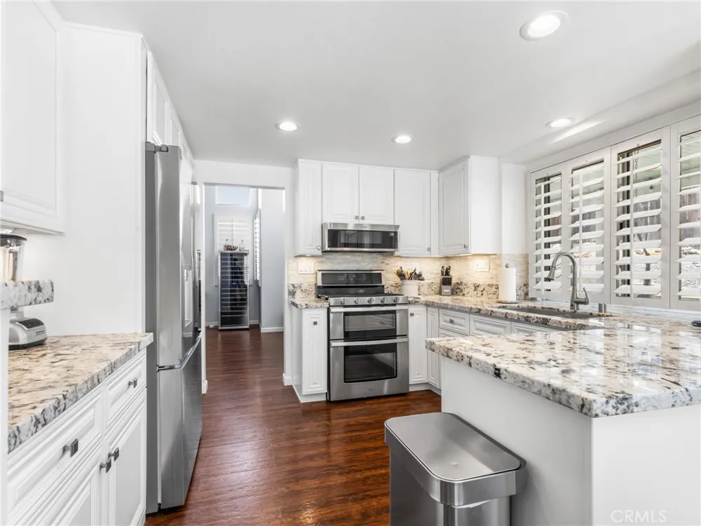 10285 Agate Avenue Mentone, CA 92359