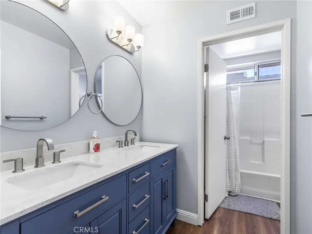 10285 Agate Avenue Mentone, CA 92359