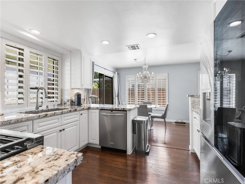 10285 Agate Avenue Mentone, CA 92359