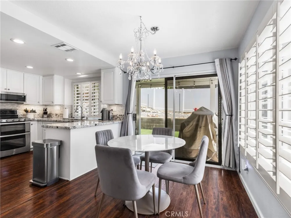 10285 Agate Avenue Mentone, CA 92359